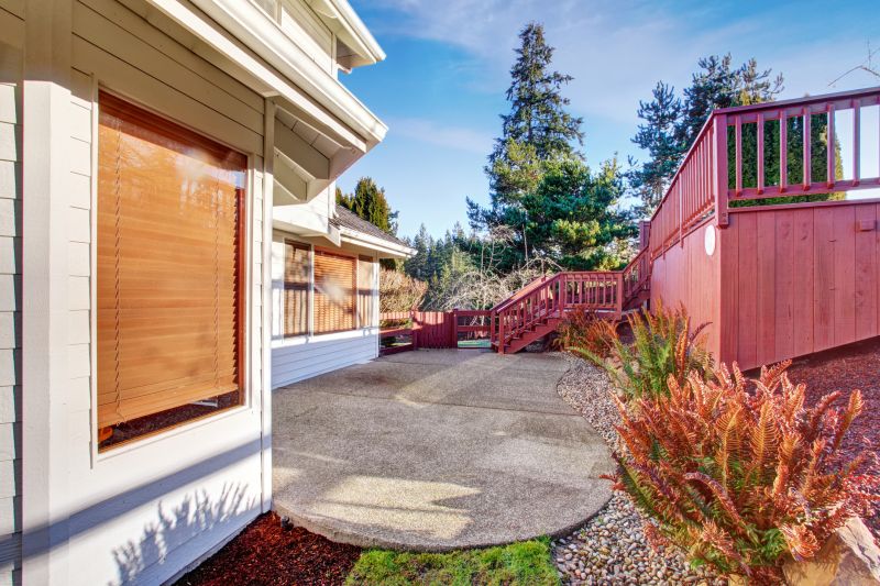 Construction in Favorable Seasons